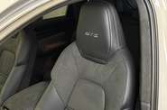 Porsche Cayenne Base