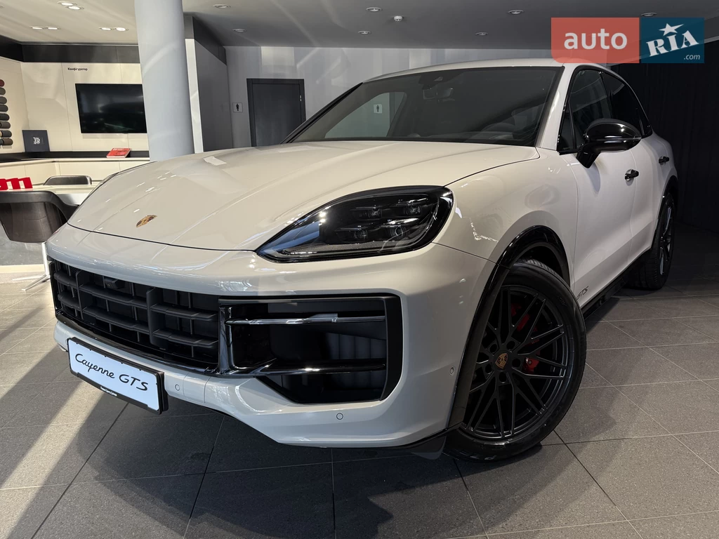 Porsche Cayenne Base