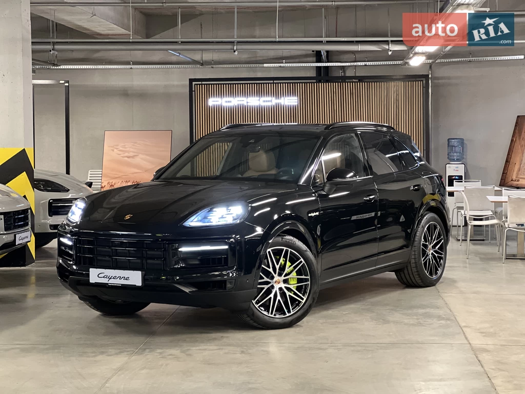 Porsche Cayenne Base