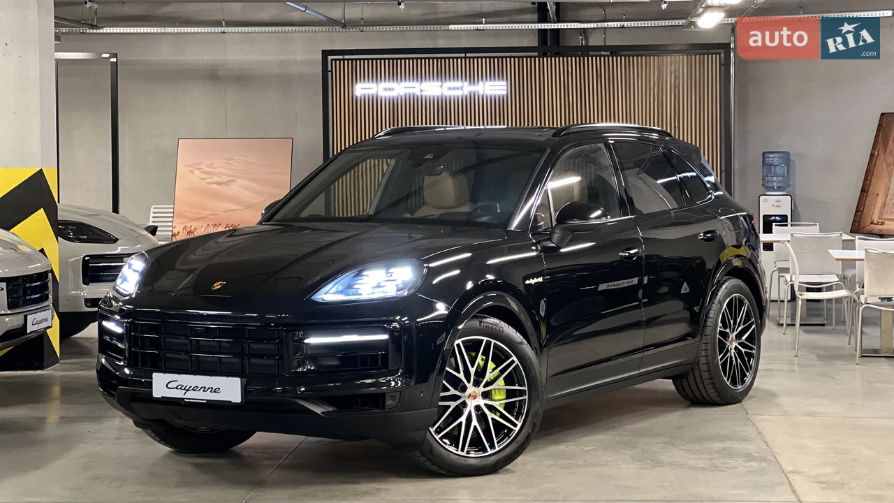 Porsche Cayenne Base