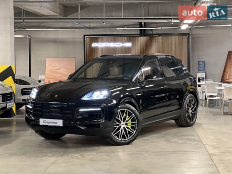 Porsche Cayenne 2024