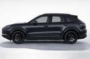 Porsche Cayenne Base