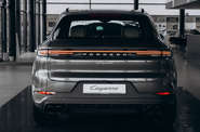 Porsche Cayenne Base