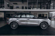 Porsche Cayenne Base