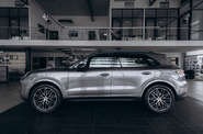 Porsche Cayenne Base
