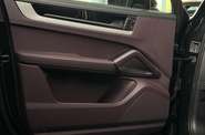 Porsche Cayenne Base