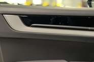 Porsche Cayenne Base