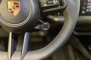Porsche Cayenne Base