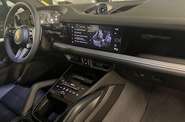 Porsche Cayenne Base