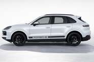 Porsche Cayenne Base
