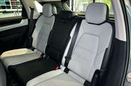 Porsche Cayenne Base