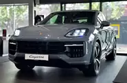 Porsche Cayenne Base