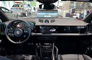 Porsche Cayenne Base