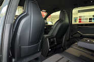 Porsche Cayenne Base
