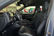 Porsche Cayenne Base