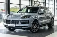 Porsche Cayenne Base
