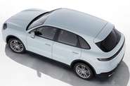 Porsche Cayenne Base