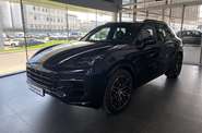 Porsche Cayenne Base