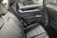 Porsche Cayenne Base