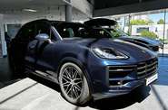 Porsche Cayenne Base