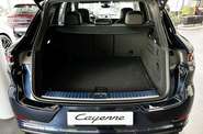 Porsche Cayenne Base