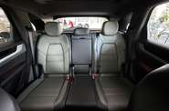 Porsche Cayenne Base