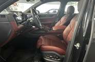 Porsche Cayenne Base