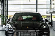 Porsche Cayenne Base