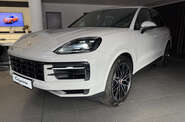 Porsche Cayenne Base