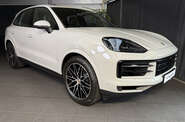 Porsche Cayenne Base