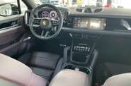 Porsche Cayenne Base