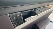 Porsche Cayenne Base