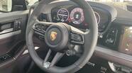 Porsche Cayenne Base