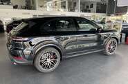 Porsche Cayenne Base