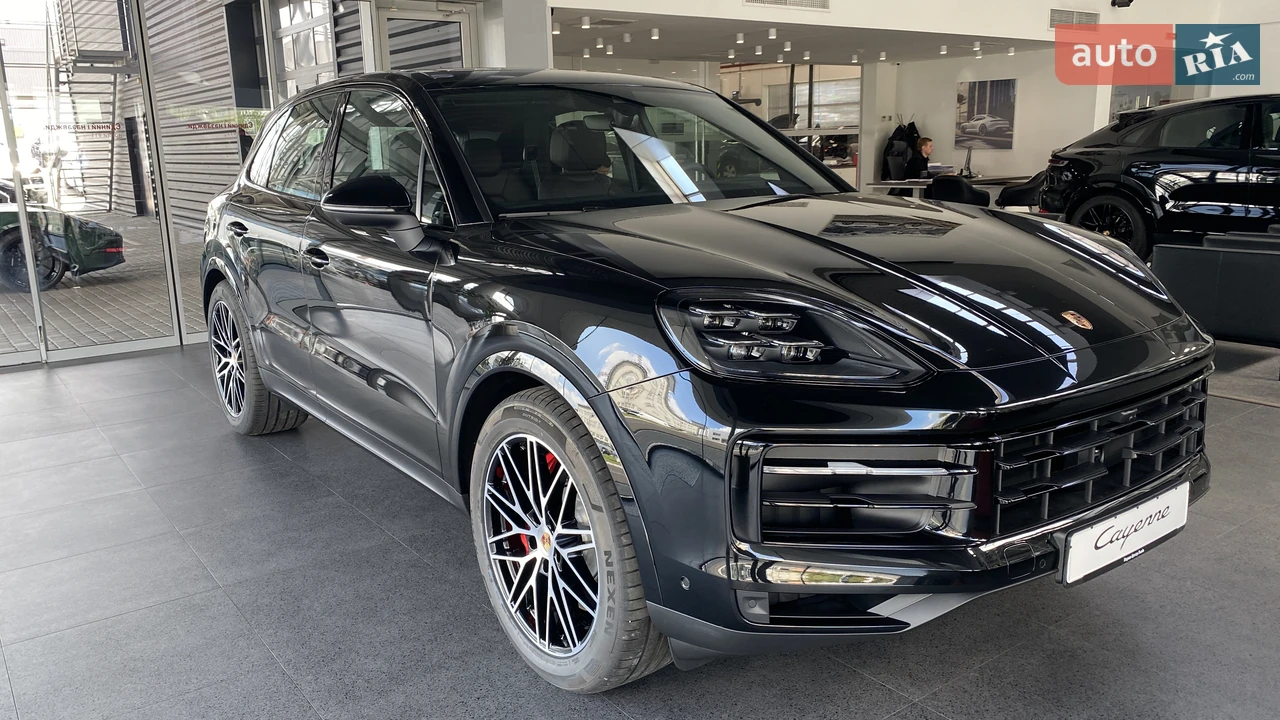Porsche Cayenne Base