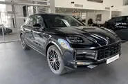 Porsche Cayenne Base