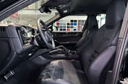 Porsche Cayenne Base