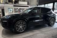 Porsche Cayenne Black Edition