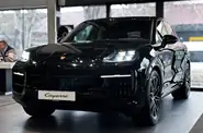 Porsche Cayenne Black Edition