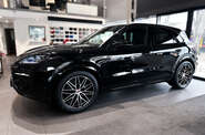 Porsche Cayenne Black Edition