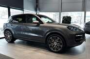 Porsche Cayenne Black Edition