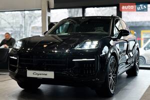 Porsche Cayenne Black Edition