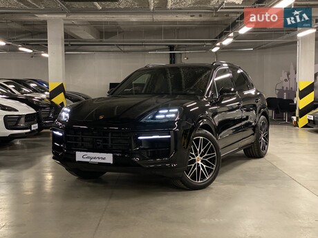 Porsche Cayenne 2025