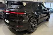 Porsche Cayenne Black Edition