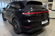 Porsche Cayenne Black Edition