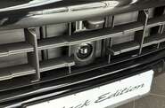 Porsche Cayenne Black Edition