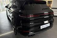Porsche Cayenne Black Edition