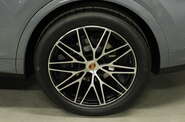 Porsche Cayenne Black Edition
