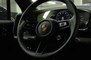 Porsche Cayenne Black Edition