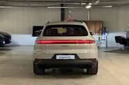 Porsche Cayenne Base